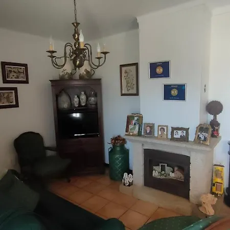 Casa Do Artesanato Δωμάτια σε οικογενειακή κατοικία Vila Nova de Cerveira